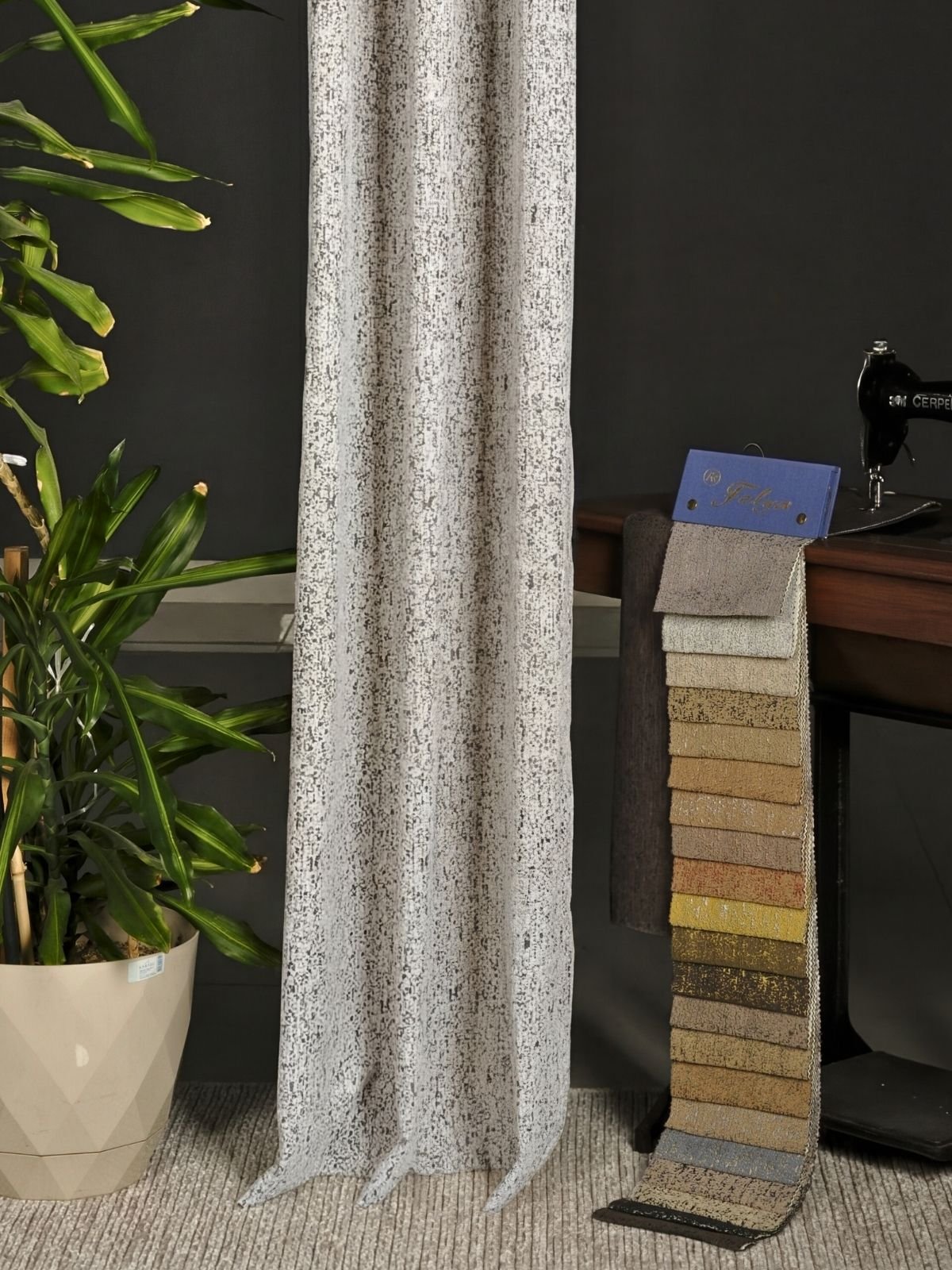 Çeşme Taş Fon Perde Çeşme Taş Fon Perde - Görsel 1